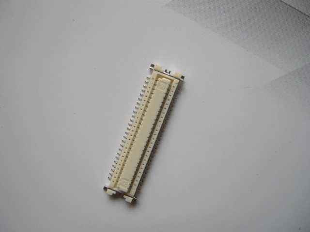 怎么区分FPC连接器的上接下接