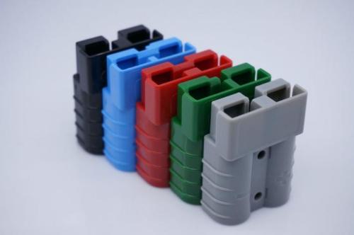 大电流电源连接器结构变化的因素